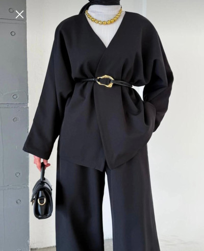 Deri Kemerli Ceketli Takım