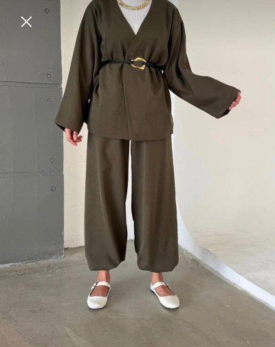 Deri Kemerli Ceketli Takım Haki