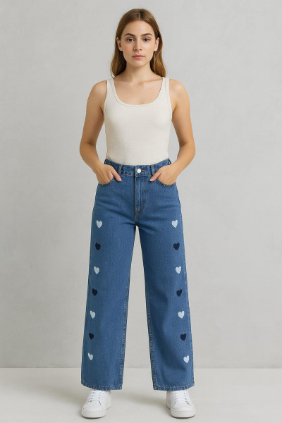 Kalp Nakışlı Baggy Jean Açık Mavi